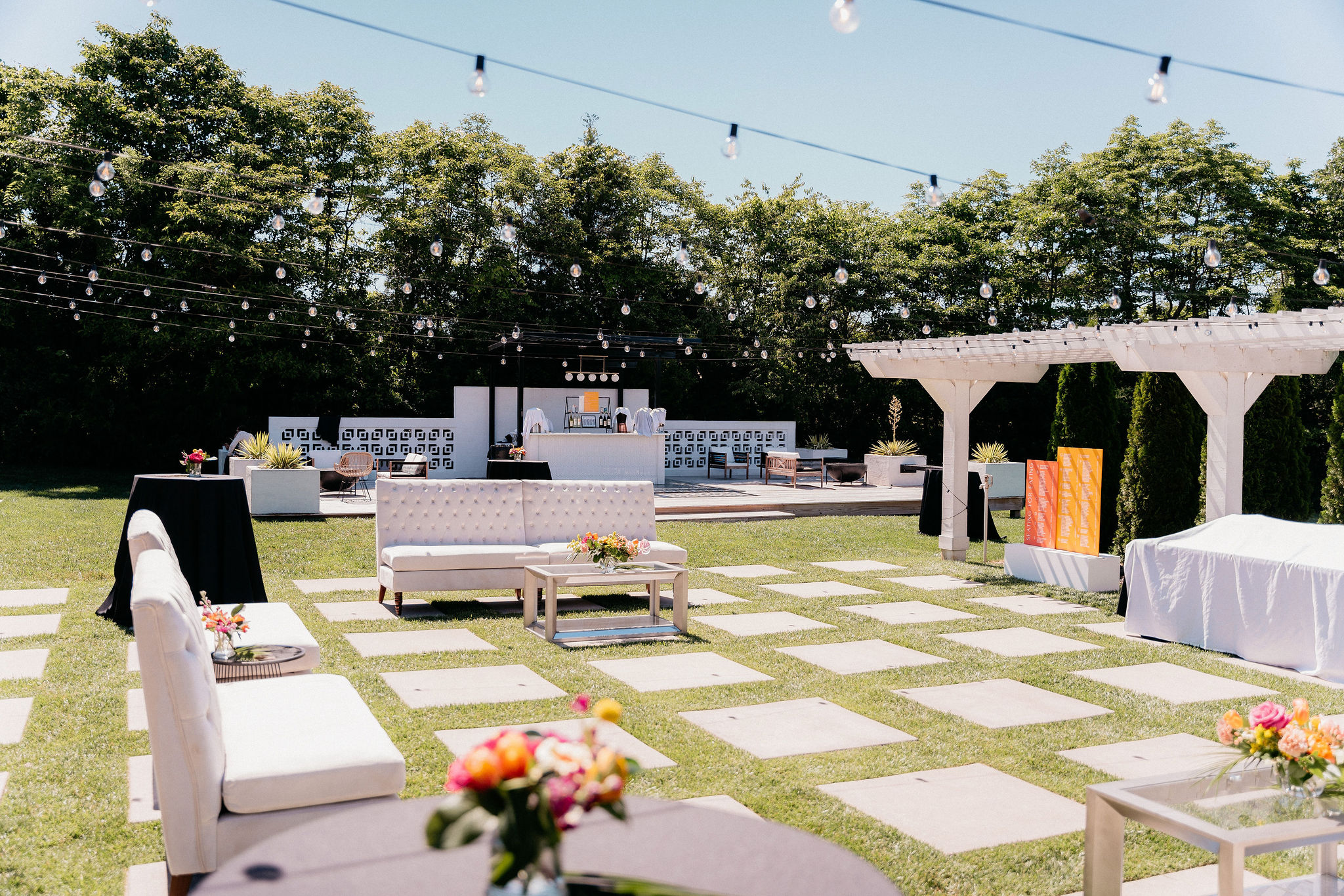 Outdoor Courtyard for Reception